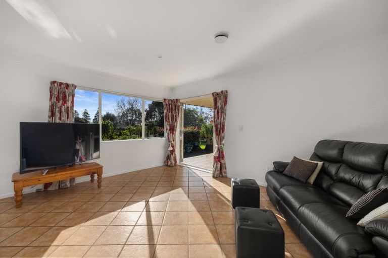 Photo of property in 32 Shepherd Road, Kerikeri, 0230