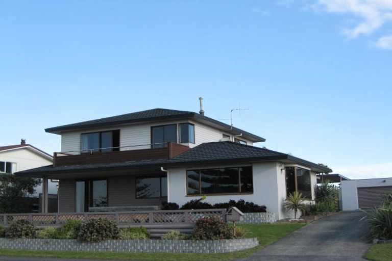 Photo of property in 224 Ocean Road, Ohope, 3121
