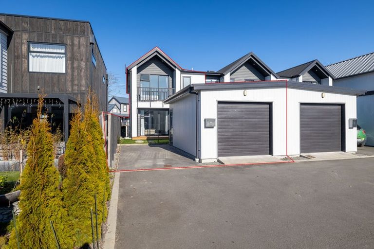 Photo of property in 13 Holmes Hanover Lane, Halswell, Christchurch, 8025