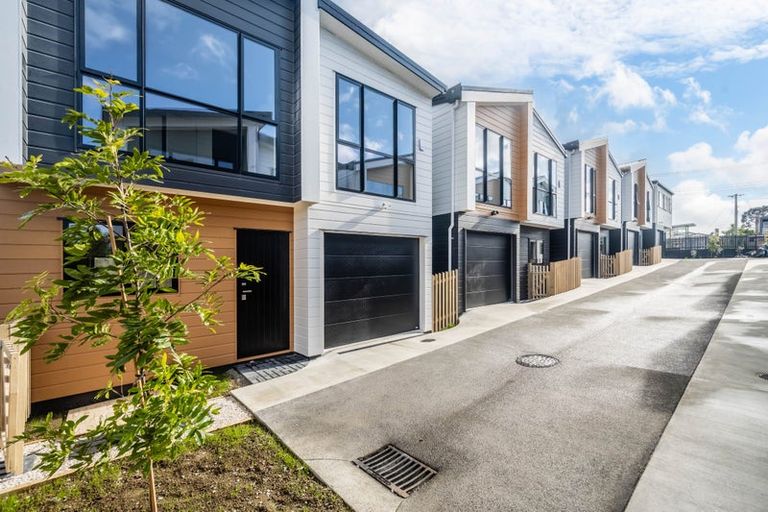 Photo of property in 108e Taikata Road, Te Atatu Peninsula, Auckland, 0610