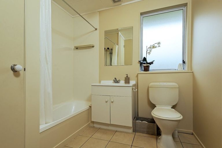 Photo of property in 57 Andrew Road, Howick, Auckland, 2010