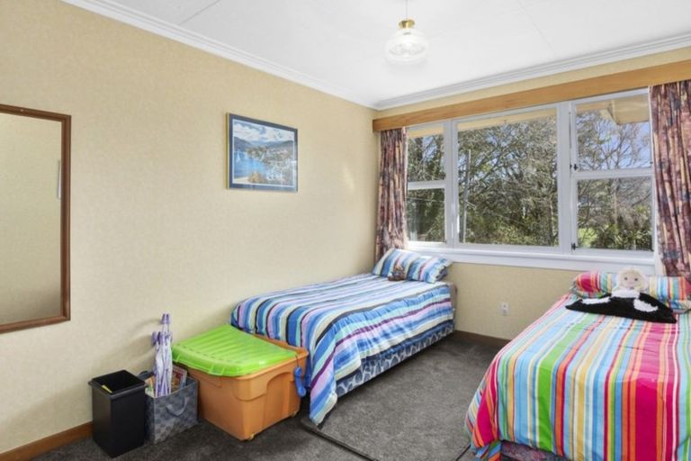 Photo of property in 85 Kaikorai Valley Road, Glenross, Dunedin, 9011