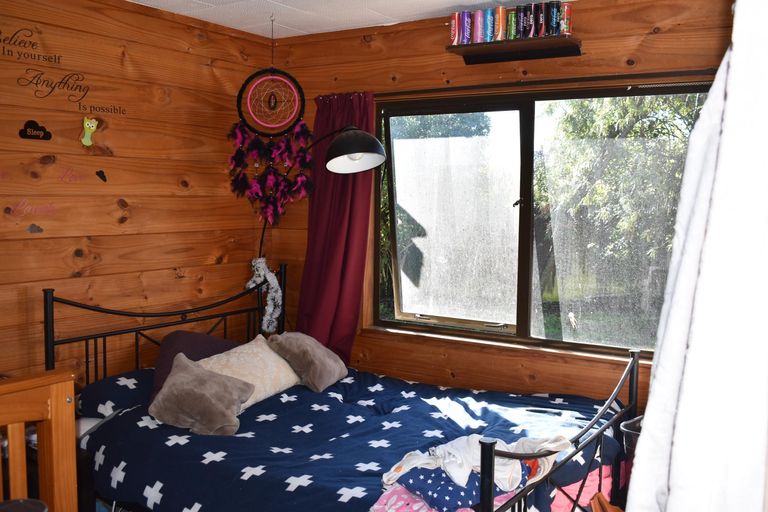 Photo of property in 24 Fisher Place, Carterton, 5713