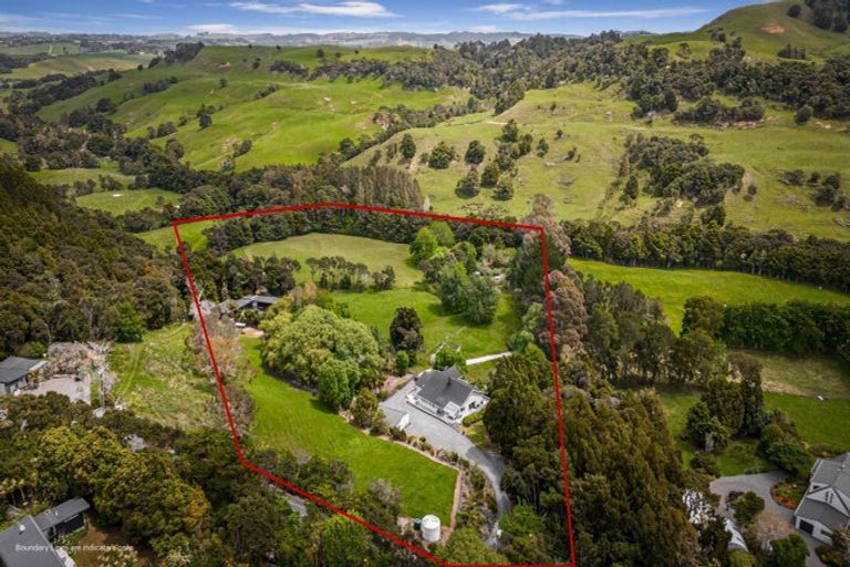 Photo of property in 229 Taylor Road, Waimauku, 0882