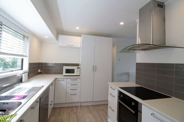 Photo of property in 1/687 East Coast Road, Browns Bay, Auckland, 0630