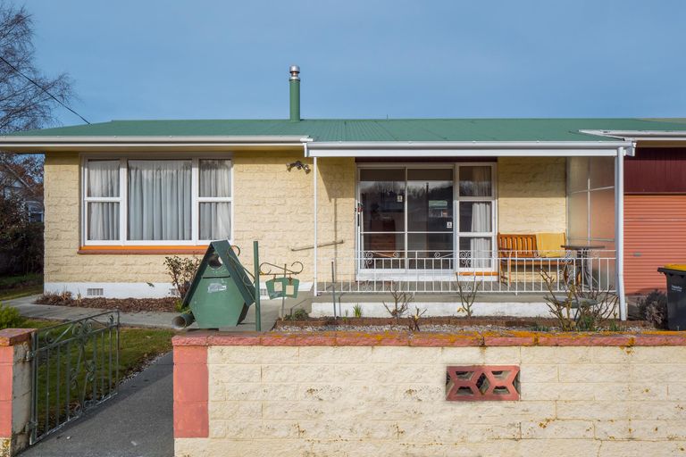 Photo of property in 2a George Street, Geraldine, 7930