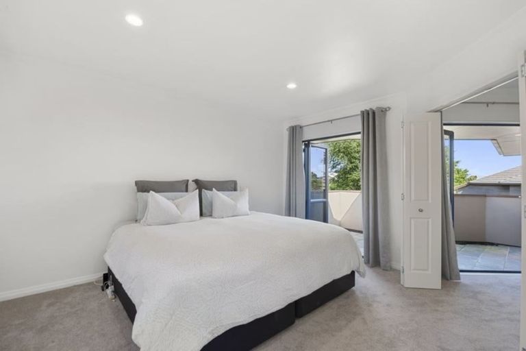 Photo of property in 2/12 Sunset Street, Hilltop, Taupo, 3330