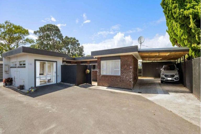 Photo of property in 1/35 Vivian Wilson Drive, Eastern Beach, Auckland, 2012