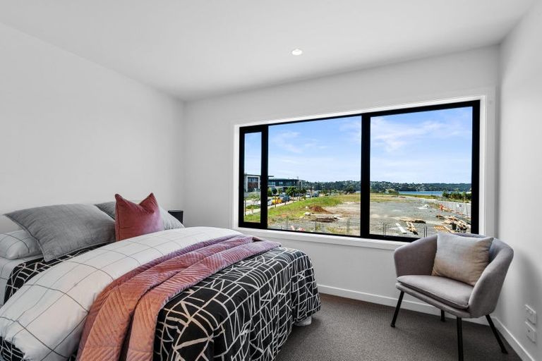 Photo of property in 3 Sierra Pine Road, Hobsonville, Auckland, 0616