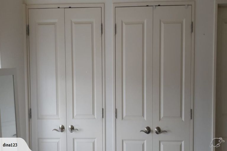 Photo of property in 6a Claverton Grove, Churton Park, Wellington, 6037