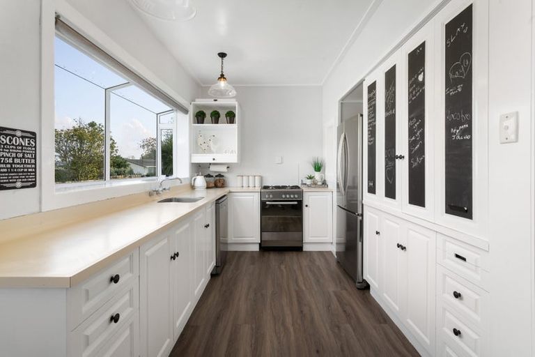 Photo of property in 80 Thames Road, Paeroa, 3600