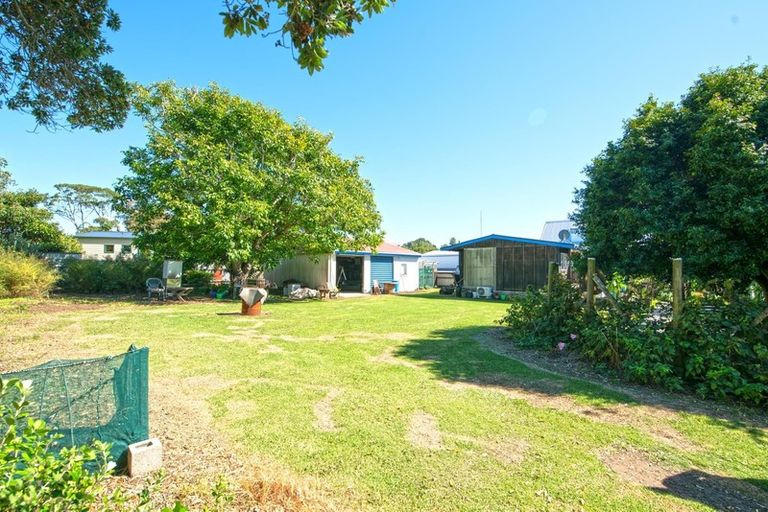 Photo of property in 7 Athenree Road, Athenree, Katikati, 3177