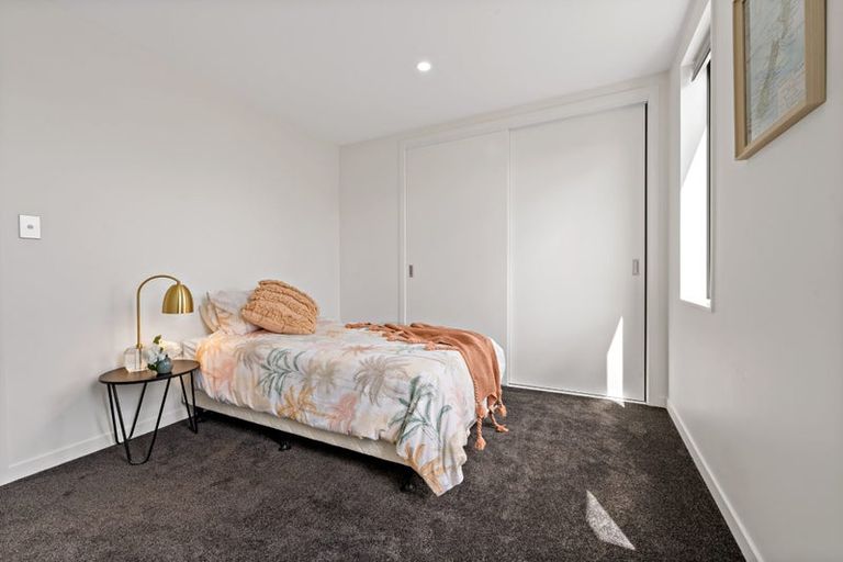 Photo of property in 10d Windlass Street, Long Bay, Auckland, 0630