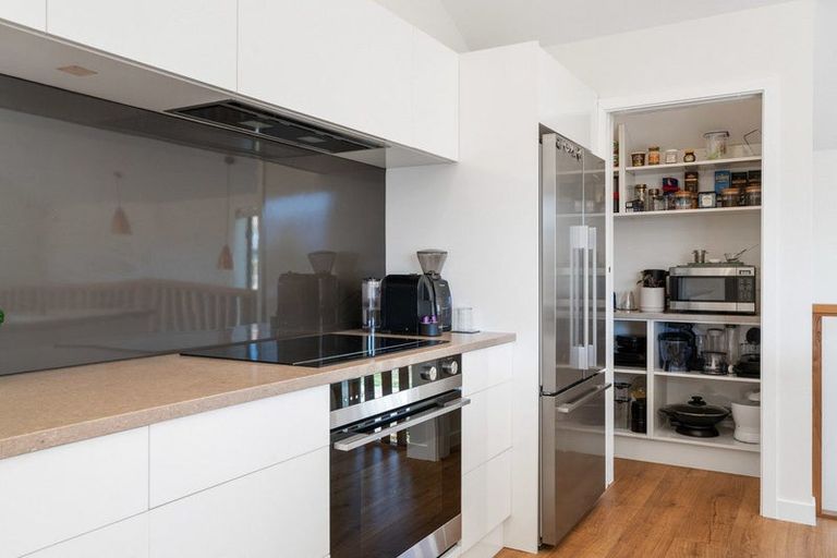 Photo of property in 9 Kirimoko Crescent, Wanaka, 9305