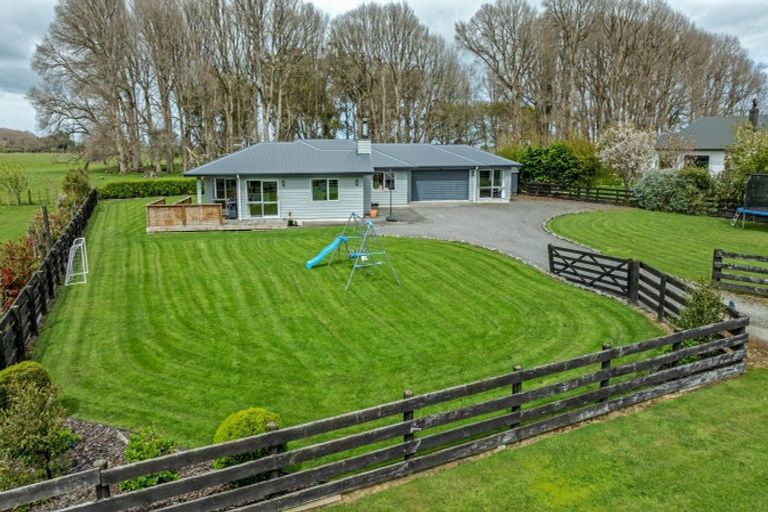 Photo of property in 147 Hendersons Line, Marton, 4789