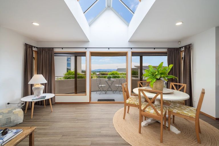 Photo of property in 12b Huntsbury Avenue, Huntsbury, Christchurch, 8022