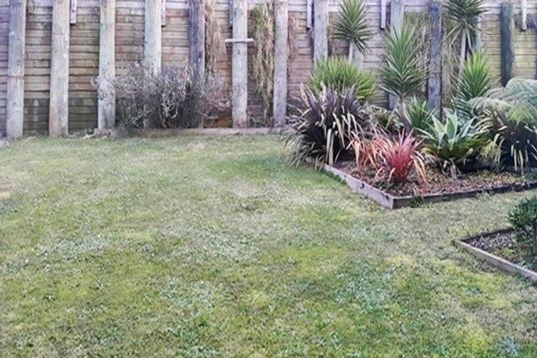 Photo of property in 136 Red Hill Road, Red Hill, Papakura, 2110