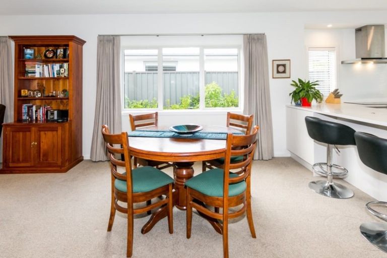 Photo of property in 44 Percy Berry Place, Havelock North, 4130