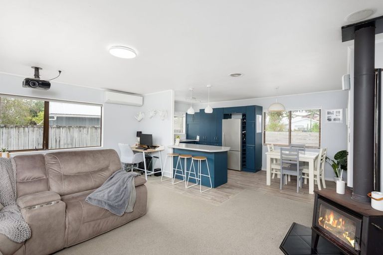 Photo of property in 15b Doncaster Drive, Papamoa Beach, Papamoa, 3118
