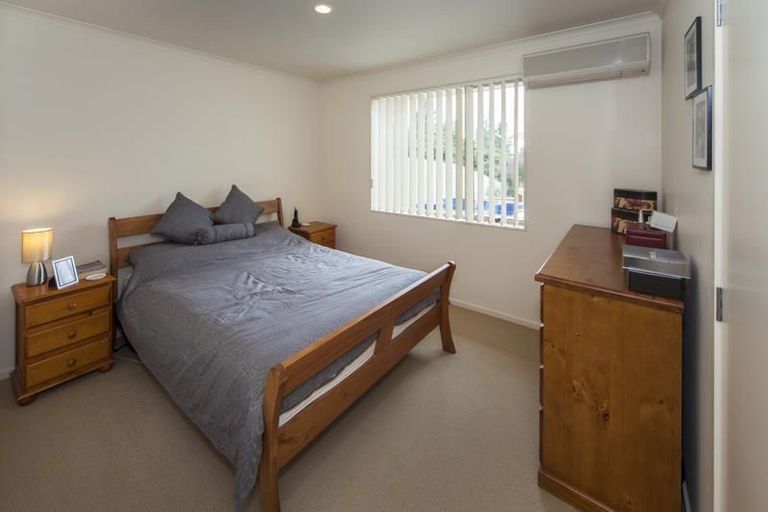 Photo of property in 27 Carol Lee Place, Albany Heights, Auckland, 0632
