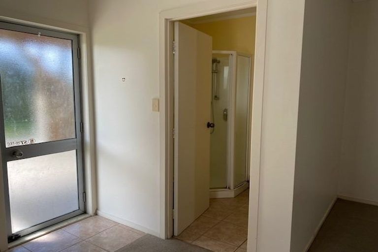 Photo of property in 5 The Crest, Sunnyhills, Auckland, 2010