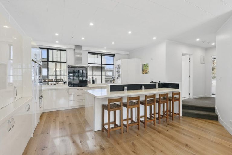 Photo of property in 11/181 Willis Street, Te Aro, Wellington, 6011