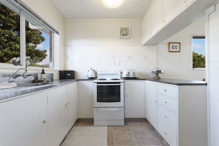 Photo of property in 16c Burrows Street, Tauranga South, Tauranga, 3112