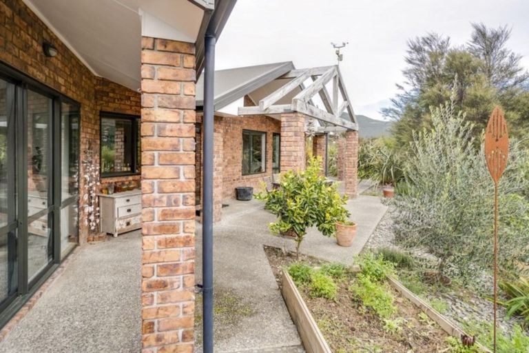 Photo of property in 29 Macs Road, Hira, Nelson, 7071