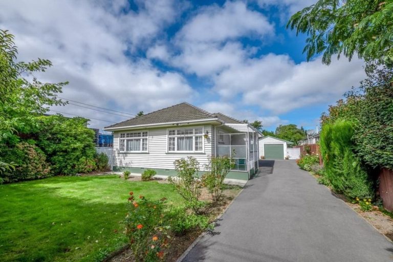 Photo of property in 116 Suva Street, Upper Riccarton, Christchurch, 8041