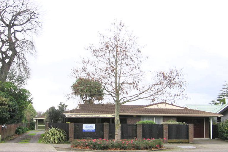 Photo of property in 4/311 Fitzherbert Avenue, West End, Palmerston North, 4410