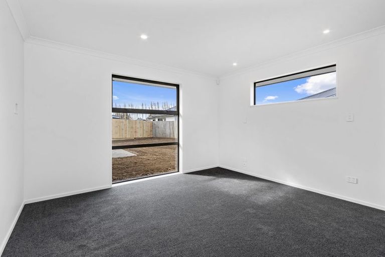 Photo of property in 15 Cleaver Street, Woodend, 7610