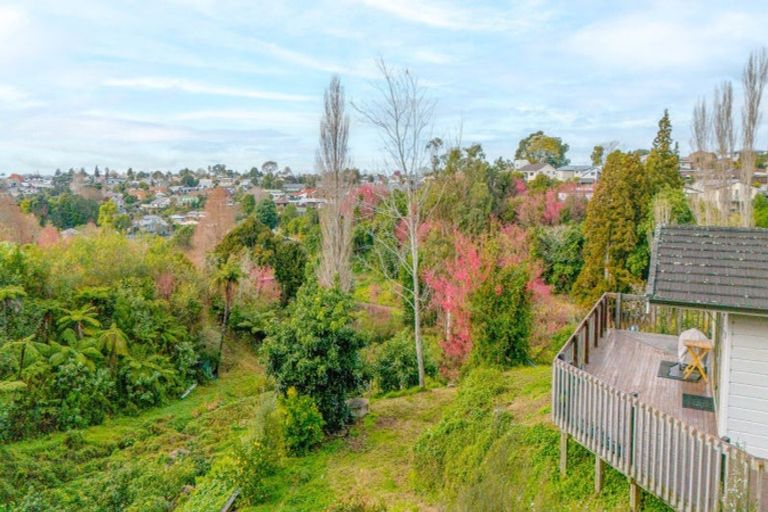 Photo of property in 35 Keilor Road, Otumoetai, Tauranga, 3110