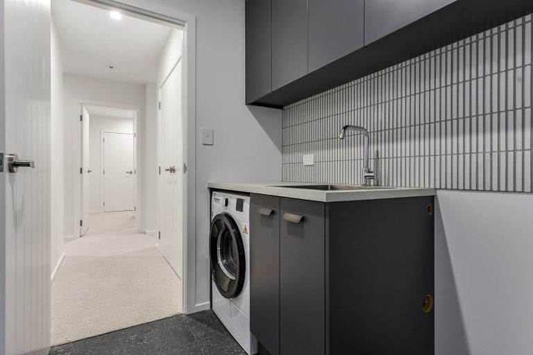 Photo of property in 18 Tekapo Road, Baverstock, 3200