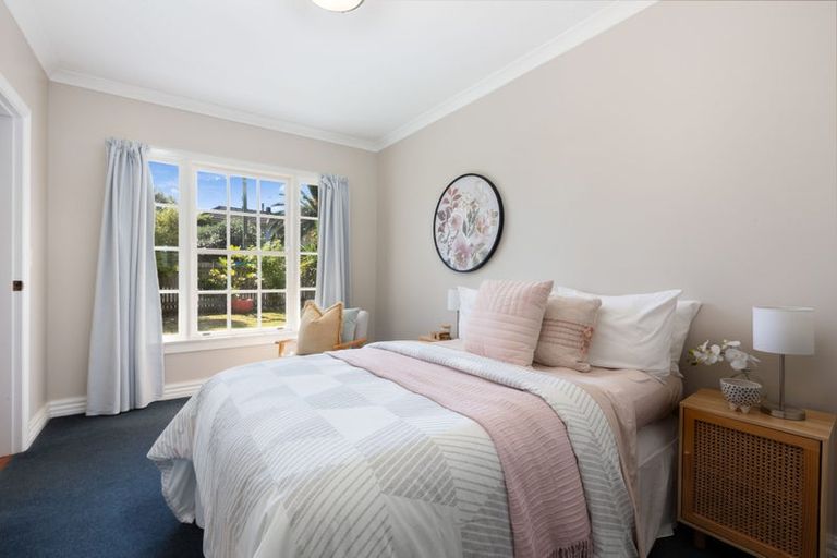 Photo of property in 76 Tilley Road, Paekakariki, 5034