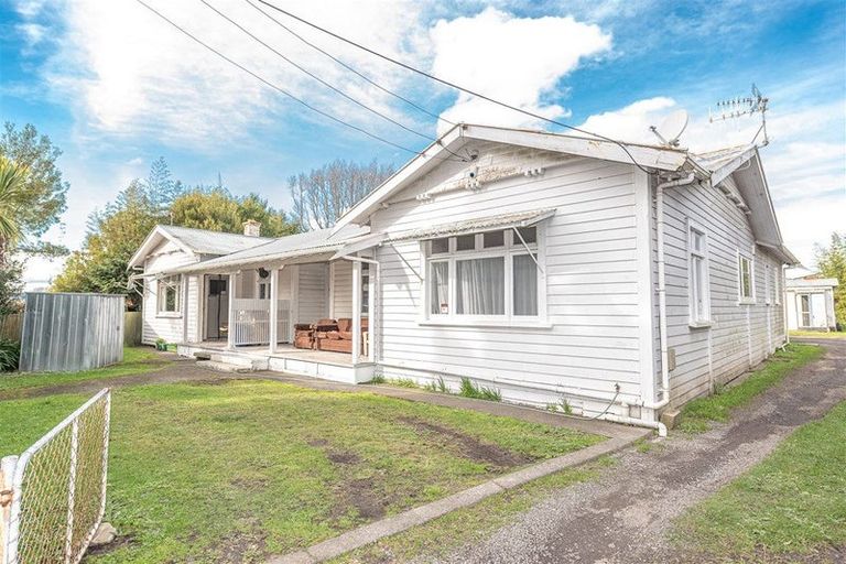 Photo of property in 8 Gurr Place, Aramoho, Whanganui, 4500