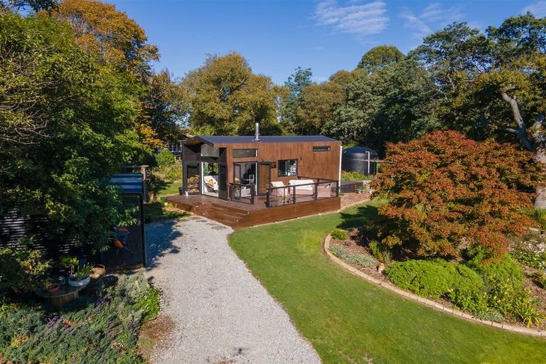 Photo of property in 51 Ipswich Street, Hampden, 9410