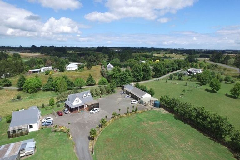 Photo of property in 613 Great South Road, Runciman, Drury, 2578