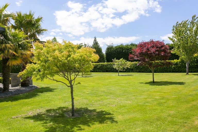 Photo of property in 97 Acacia Heights Drive, Acacia Bay, Taupo, 3385