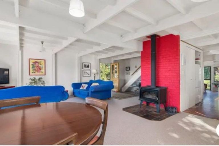 Photo of property in 3 Ridge Road, Lake Okareka, Rotorua, 3076