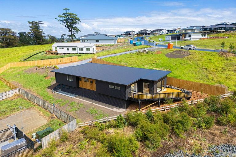 Photo of property in 27 Kia Kaha Drive, Snells Beach, 0920