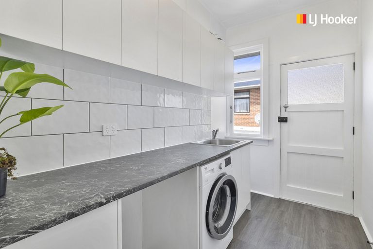Photo of property in 12 Edinburgh Street, Green Island, Dunedin, 9018