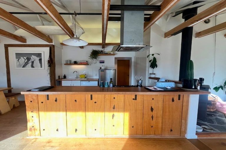 Photo of property in 10a Larch Place, Wanaka, 9305