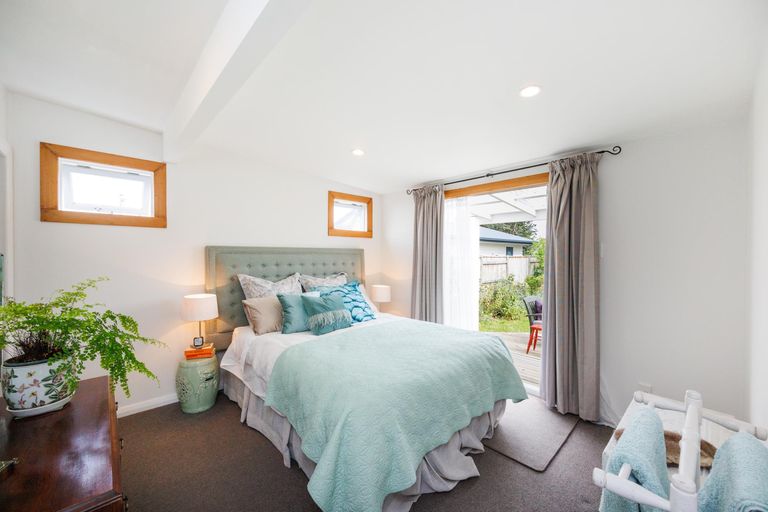 Photo of property in 25 Rongopai Street, Palmerston North, 4414