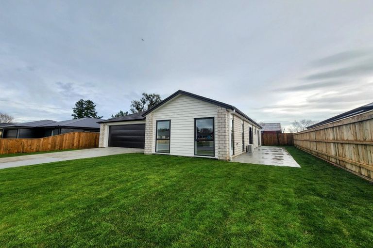 Photo of property in 12 Oldfield Lane, Marton, 4710