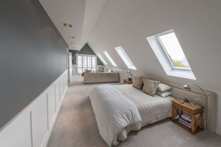 Photo of property in 219 Marine Drive, Lowry Bay, Lower Hutt, 5013