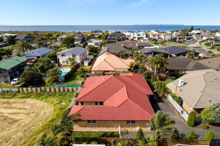 Photo of property in 6 Saratoga Court, Papamoa Beach, Papamoa, 3118