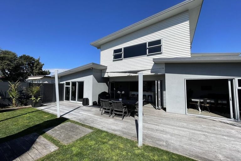 Photo of property in 1242 Papamoa Beach Road, Papamoa Beach, Papamoa, 3118