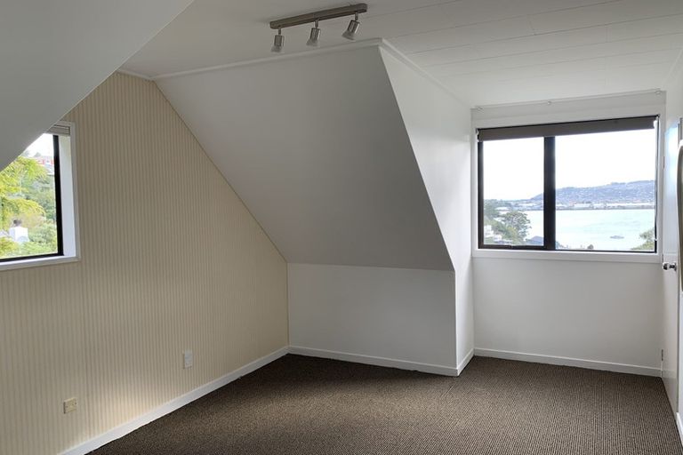 Photo of property in 1a Glengyle Street, Vauxhall, Dunedin, 9013