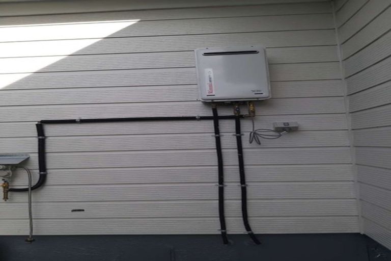 Photo of property in 68 Willis Road, Papakura, 2110