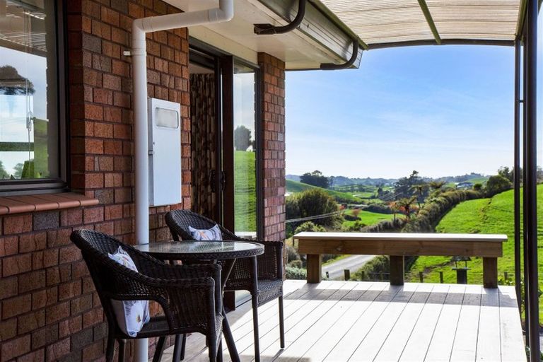 Photo of property in 1091 Upland Road, Egmont Village, Inglewood, 4386